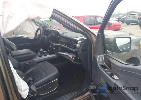 2022 Ford F-150 Lariat из США, поврежденный, VIN 1FTFW1E56NKD52269